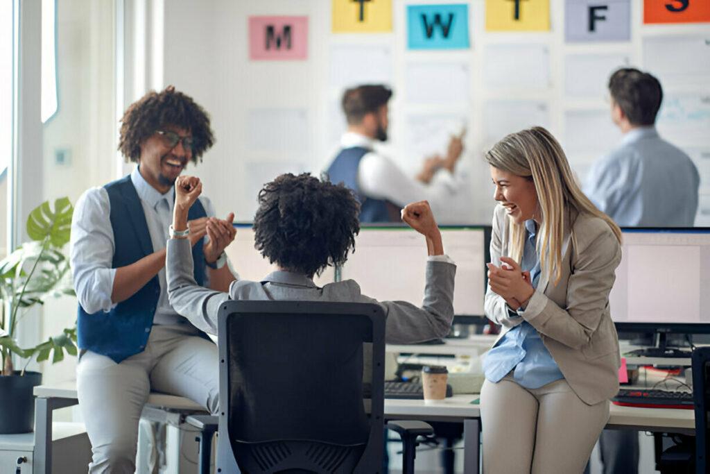 أهمية التواصل المفتوح في بناء علاقات أسرية صحية